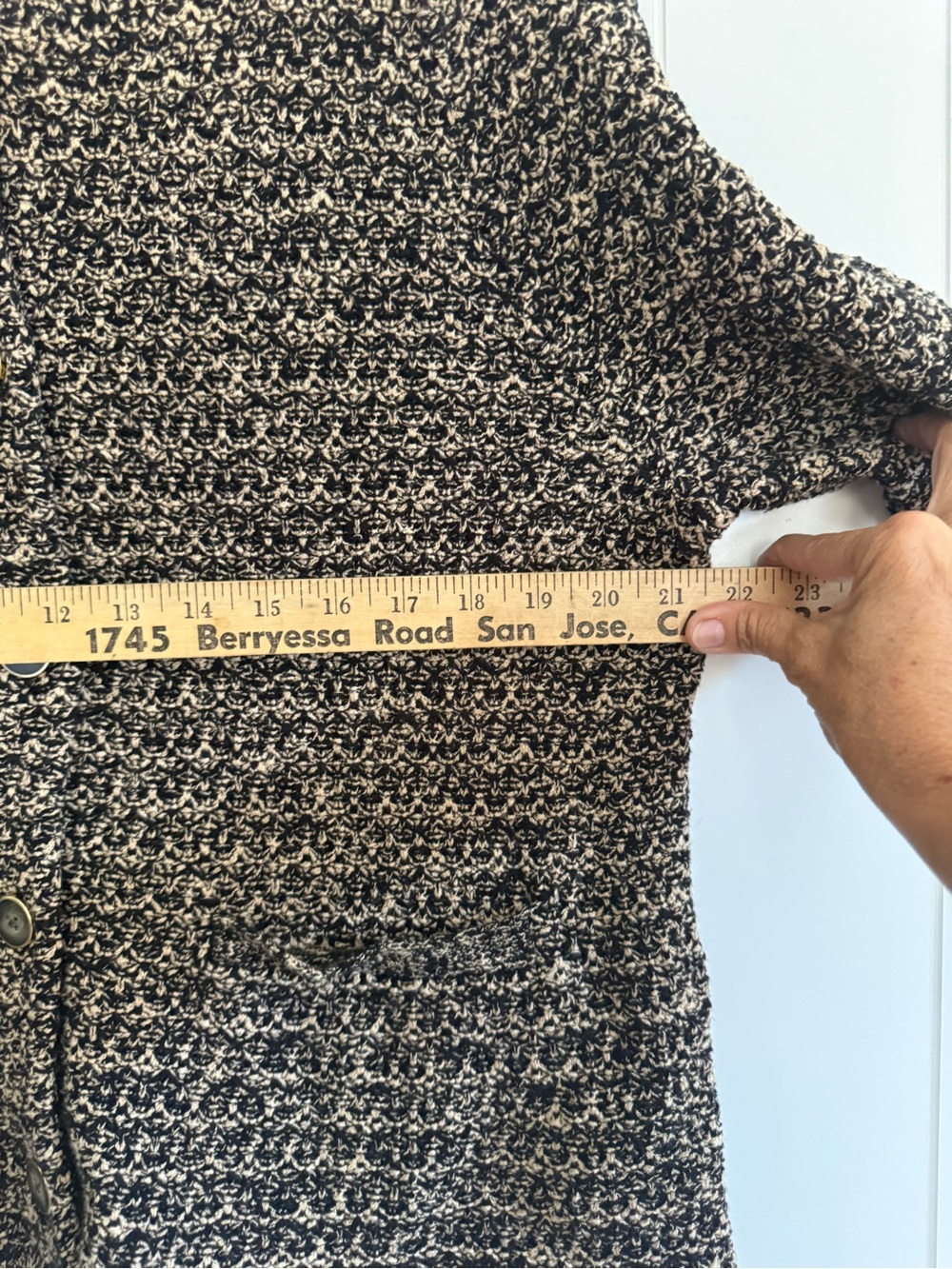 New Chico's Black & Cream Textured Bouclé Button Cardigan - Picture 6 of 10